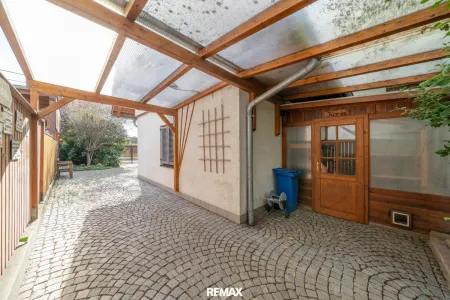 Carport