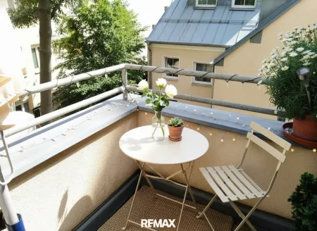 11 Balkon