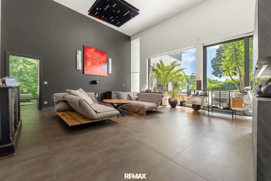 Exklusiver Design-Bungalow mit Pool, Sauna & modernster Haustechnik in absoluter Ruhelage - Bild