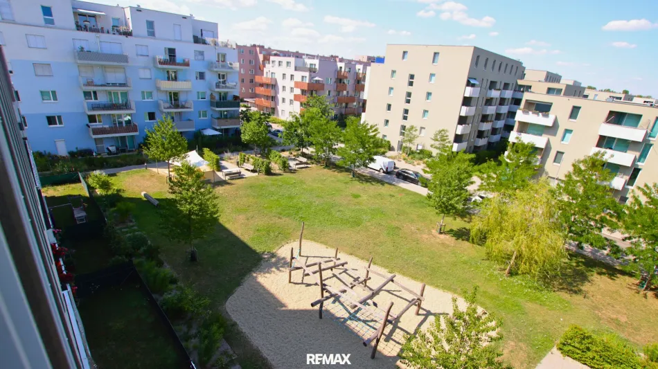 WOHNGLÜCK IN WIEN: Ihre moderne 3-Zimmer-Oase mit Tiefgaragenplatz - Titelbild