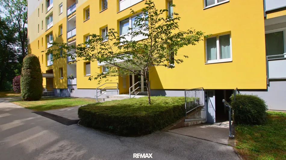 AM DOBLHOFFPARK: Wohnen im Grünen - Bild