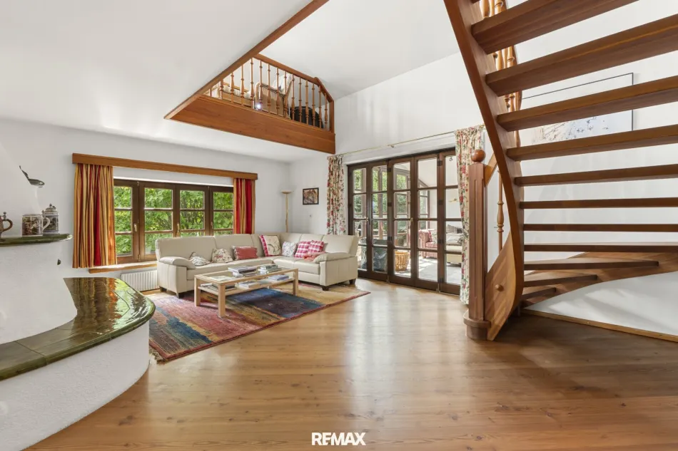 Großzügiges Landhaus in sonniger Aussichtslage | Wohnen mit Stil, Natur und Privatsphäre! - Titelbild