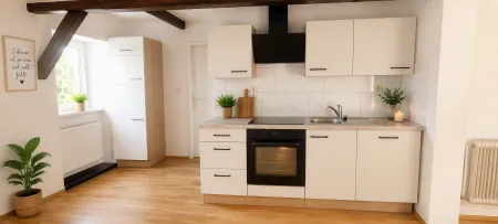Helle 2-Zimmer-Wohnung mit Schöcklblick & neuer Küche