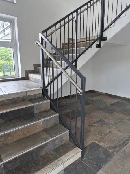 Neubau: 54 m² Wohnkomfort mit sonnigem Balkon in bester Lage