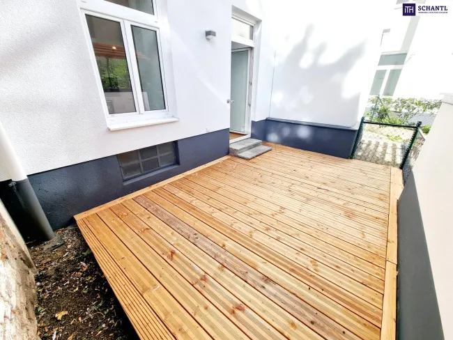 SOMMER Aktion: Nur 50% Provision! Perfekte 3-Zimmer mit Terrasse! Hier will ich leben! Traumhaft saniertes Altbauhaus + Hofseitige Terrasse + Tolle Infrastruktur und Anbindung + Lebensqualität! Jetzt zugreifen! - Bild
