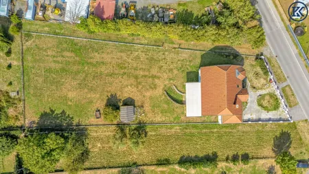 Hier ist Platz für Ihre Träume – Haus auf 2.345 m² Traumgrundstück in Neutal