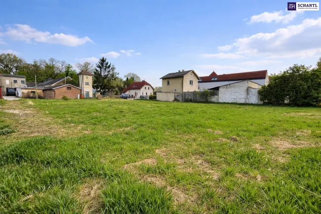 Seltenes Baugrundstück in Bahnhofs-Nähe: 1.073m² ideal für Bauträger-Projekt, großzügiges Eigenheim, Mehrgenerationenwohnen oder Wohnen & Arbeiten auf einem Grundstück! - Bild