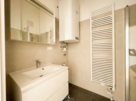 Bad mit WC & Dusche - OG