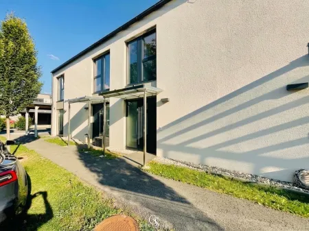 Eingangsbereich außen