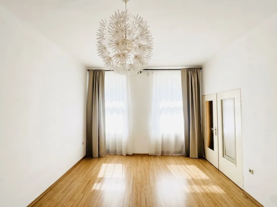 2-ZIMMER WOHNUNG - IDEAL FÜR PAARE UND WOHNGEMEINSCHAFTEN - Bild