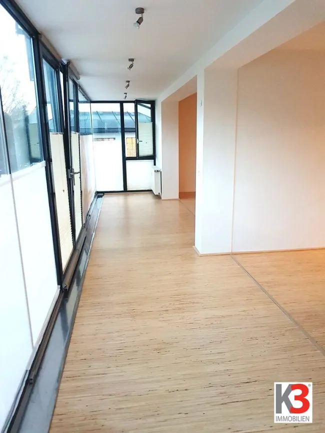 K3 - Lage, Lage, Lage - helle Designerwohnung in der Josefiau - Bild