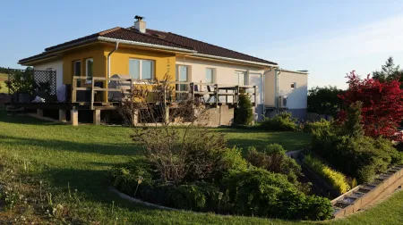 Traumhaus_aussen3.JPG