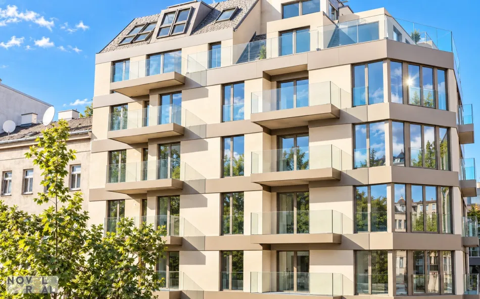 NEU | Exklusive Preisaktion | Großzügige DG-Wohnung mit zwei Balkonen und Parkblick! | Bestlage Schlingermarkt / SCN - Titelbild