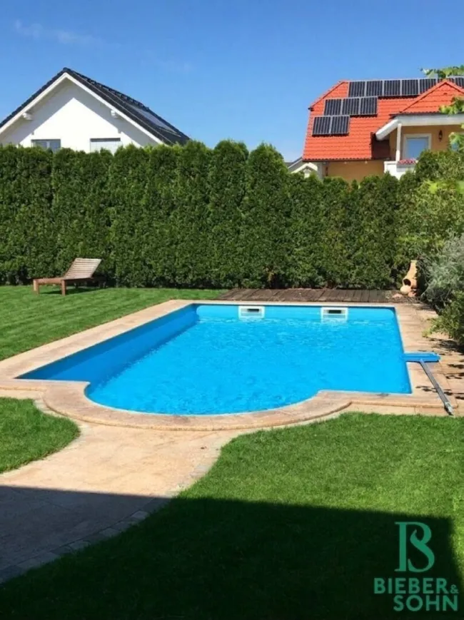 Hausansicht - Garten