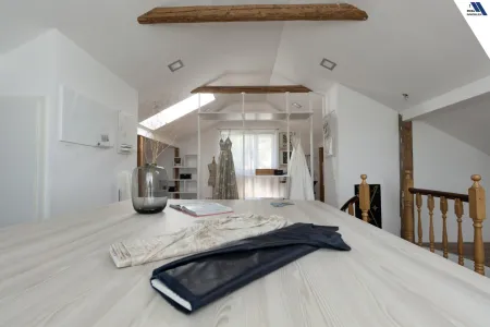 DG Atelier/Loft 1