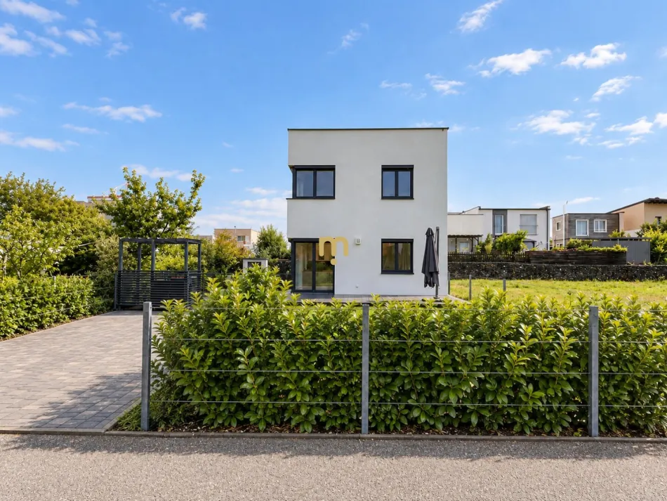 Seezugang inklusive: gepflegtes 4-Zimmer-Haus am Felser See in absoluter Ruhelage | Mietkauf möglich - Bild