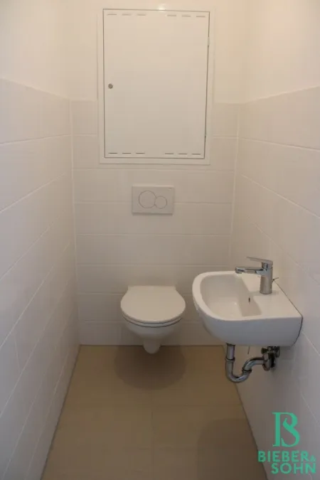 WC - EG