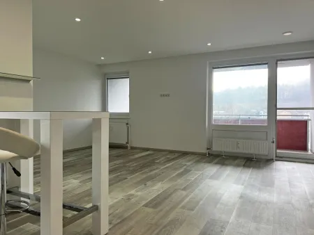 Wohn-Esszimmer_Ausgang Loggia
