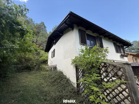 Natur pur! Gemütliches Einfamilienhaus in Feichtenbach mit Garten, Terrasse und Kamin!