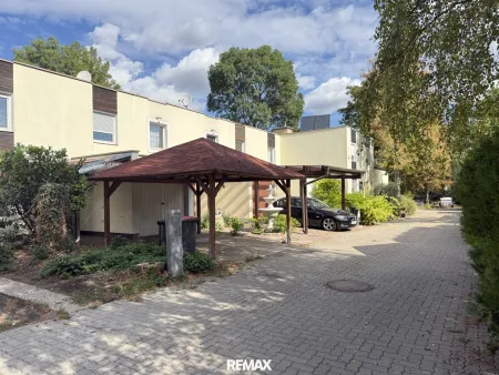 Einfamilienreihenhaus mit 3 Schlafzimmern auf rund 120 m² Wohnfläche direkt neben der Schmuckerau!