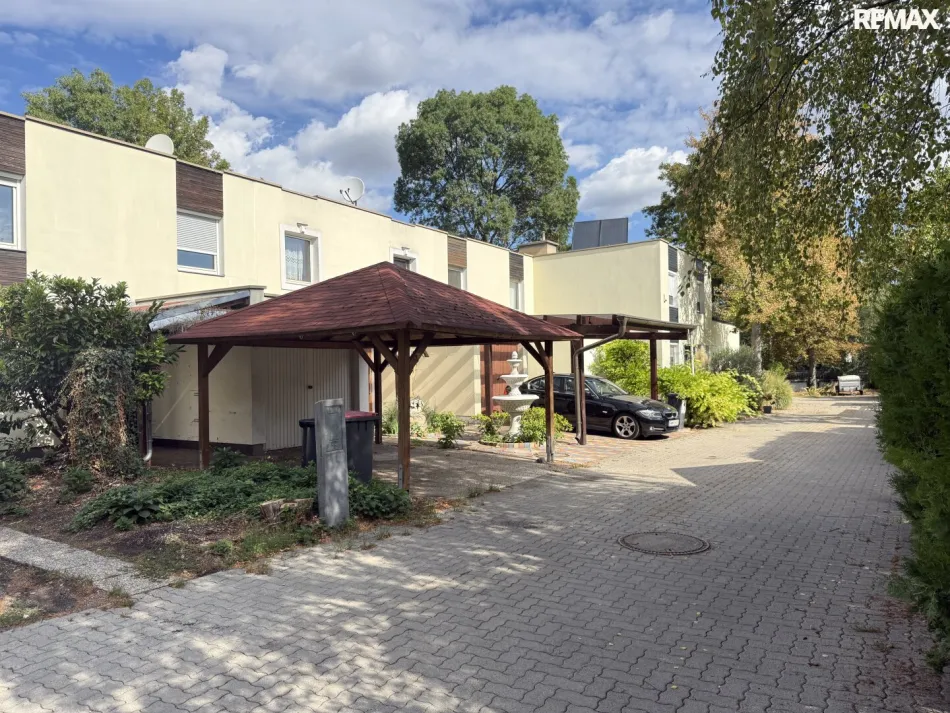 Einfamilienreihenhaus mit 3 Schlafzimmern auf rund 120 m² Wohnfläche direkt neben der Schmuckerau! - Bild