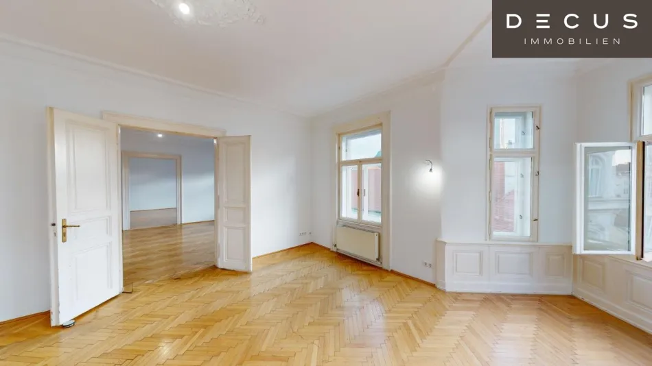 TOP LAGE NÄHE KARLSPLATZ | 4-ZIMMER ALTBAU | AB SOFORT VERFÜGBAR - Titelbild