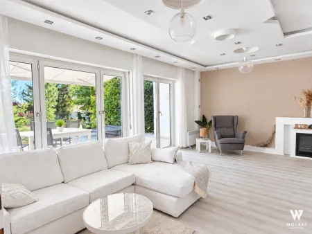 Bungalow in Strasshof | 120 m² Wohnfläche | 4 Zimmer | Südterrasse & Traumgarten