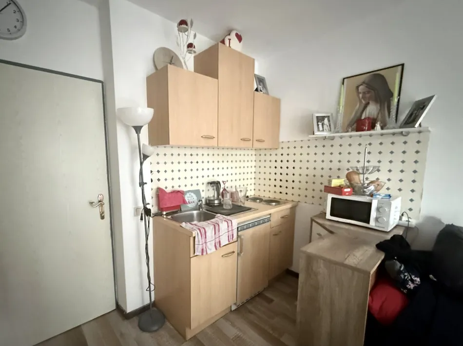 FIXPREIS – Fr 18.09.26 um 08:30 Uhr Leistbare 1-Zimmer-Wohnung in Wels. - Bild