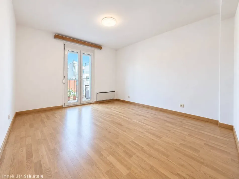 SONNIG! URBAN! GEMÜTLICH! Ihr neues Zuhause mit Ostbalkon in Favoriten! - Titelbild