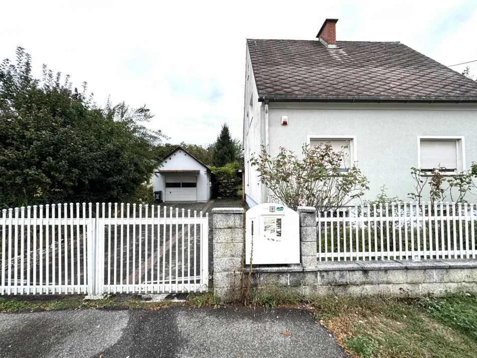 Ruhige Wohnlage in Graz-Jakomini – großzügiges Grundstück mit Einfamilienhaus und Entwicklungspotenzial - Titelbild