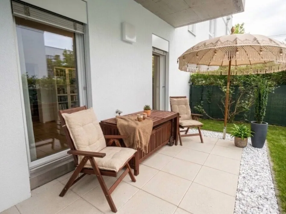 Baiernhofweg - Wunderschöne, gemütliche 3 Zimmerwohnung mit Garten und Tiefgaragenplatz in totaler Ruhelage! - Titelbild