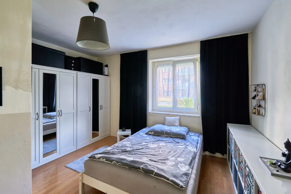 Wohnzimmer mit Essbereich