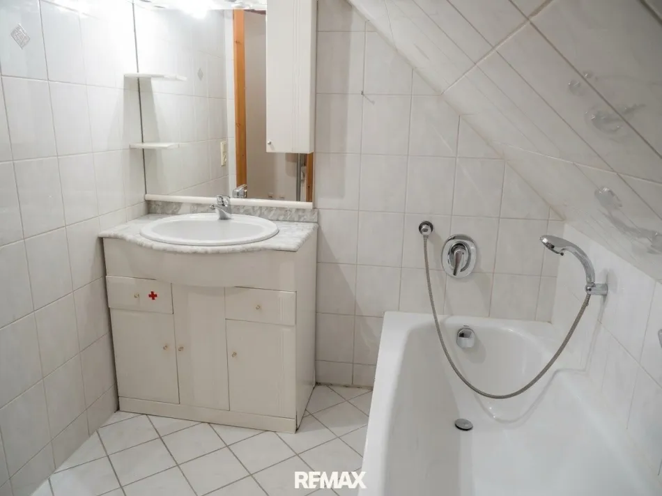 Gut gelegene Wohnung in Neuzeug - Bild