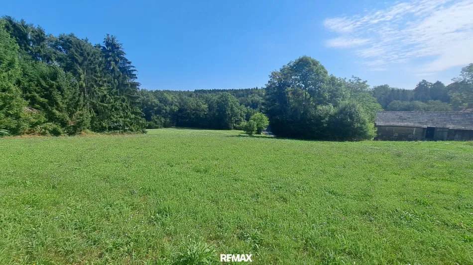 Grundstück