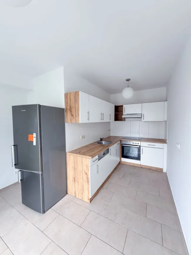 110 m2 große Mietwohnung auf zwei Ebenen mit 42 m2 Dachterrasse! - Bild