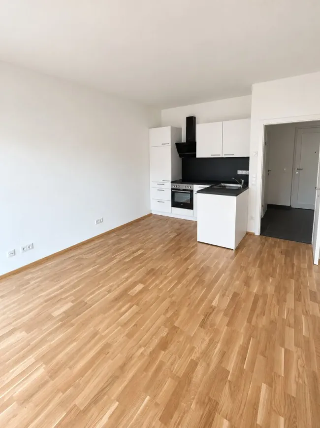 Traumhafte GARTENWOHNUNG mit 2 Zimmern und Doppeltiefgarage in Kalsdorf - Titelbild