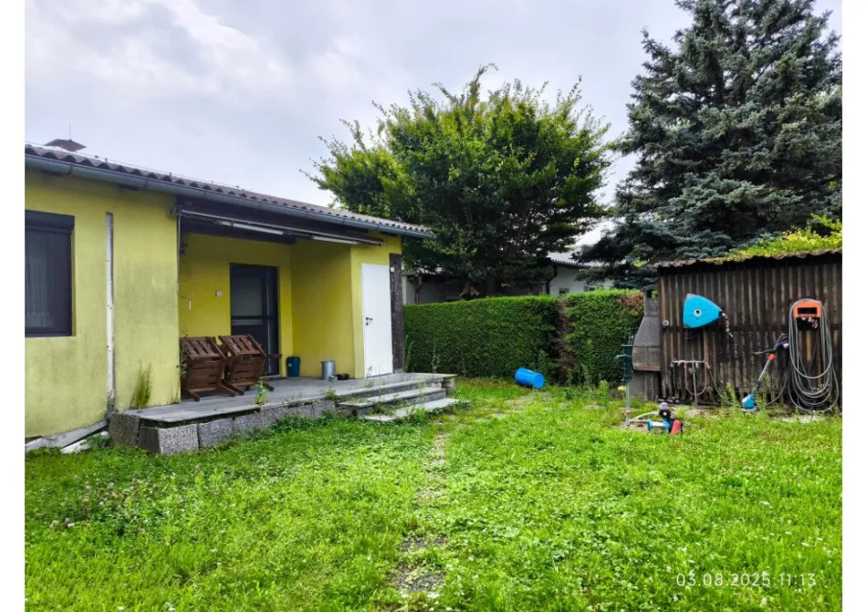 Sommer am See - Wohnen am Wasser - Ferienhaus mit Garten - Bild