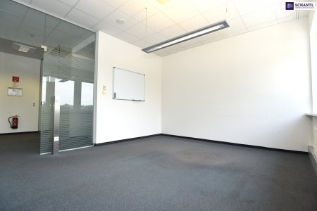 Ausgezeichnete Chance für Ihr neues Büro: Gewerbeimmobilie in Laßnitzhöhe - Büro- und Geschäftsräumlichkeiten auf 425 m² mit TOP-Ausstattung, KFZ-Abstellplätzen, E-Ladestationen & Klimaanlage! Sichern Sie sich jetzt Ihren Besichtigungstermin!
