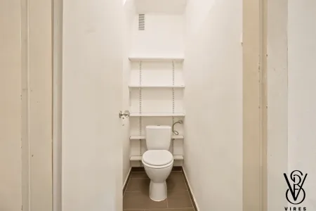 1. Stock: separates WC