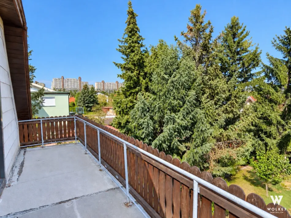 Viel Potenzial in ausgezeichneter Lage – Haus mit Eigengarten und Garage I Nähe Alterlaa U6; Steinsee - Bild