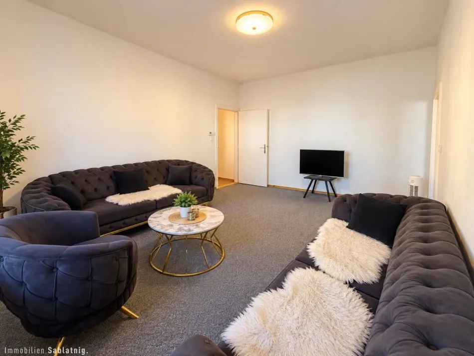 TOP-LAGE! STADT-BLICK! INVESTMENT! 72 m² Wohnfläche, großzügige Zimmer und eine ausgezeichnete Infrastruktur – eine attraktive Immobilie in 1100 Wien! - Titelbild