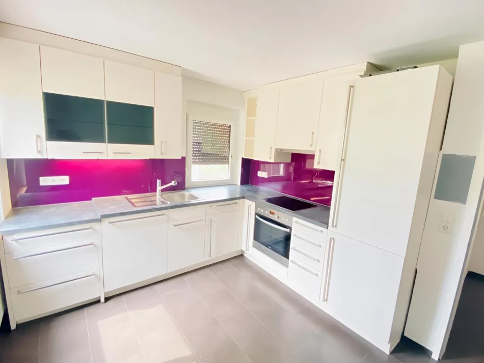 Ideal für Grenzgänger: Charmante 2-Zimmerwohnung mit Balkon in Hohenems zu vermieten! - Bild