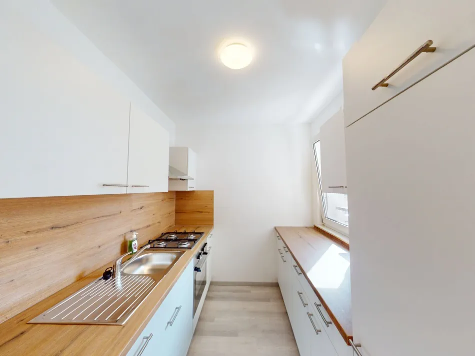 PROVISIONSFREI | Großzügige Maisonette mit 118 m² | 5,5 Zimmer | 2 Loggien | Sonnige Innenhoflage | Absolute Ruhelage - Bild