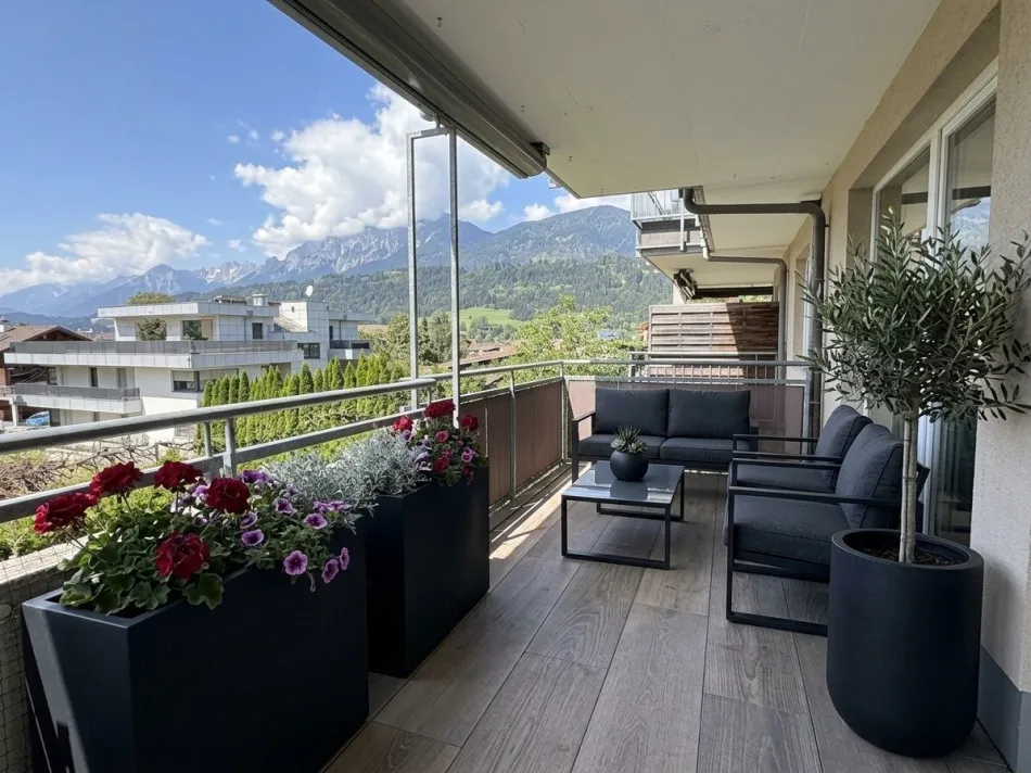 Weer: Moderne, hochwertige und sonnige 4-Zimmer-Wohnung mit ca. 94,65 m², großzügigem Eckbalkon mit ca. 16,71 m² mit Süd- und Westausrichtung & hochwertiger Küche - Bild