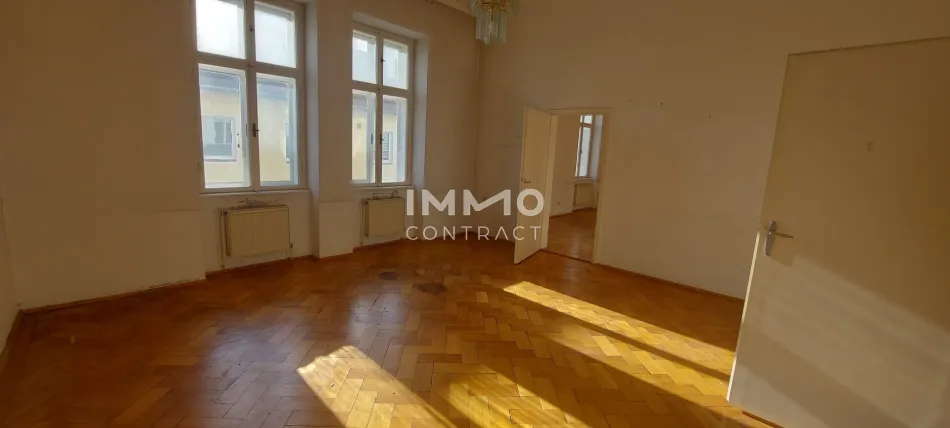 ALTBAU EIGENTUMSWOHNUNG IN TOP LAGE VON KREMS - Titelbild