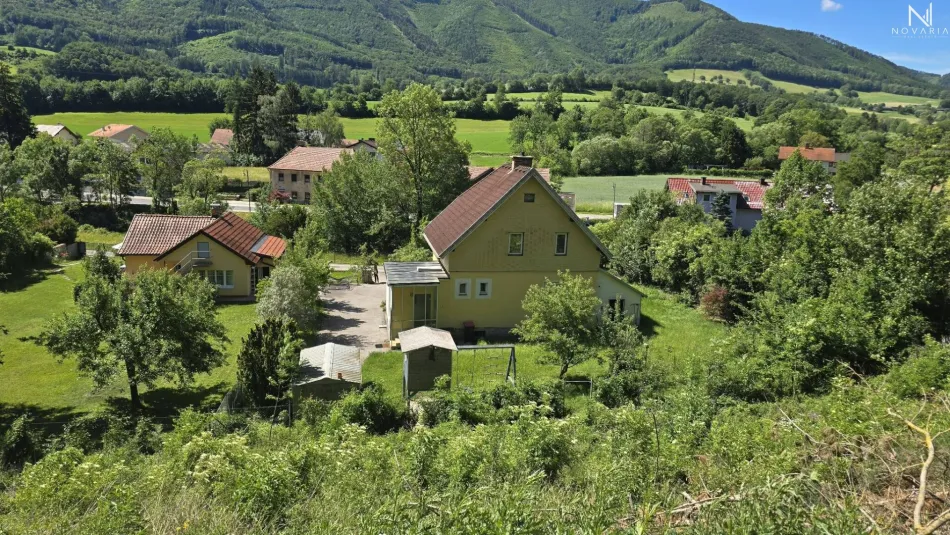 Charmantes Einfamilienhaus in Thenneberg mit Garten, Balkon und viel Potenzial! - Titelbild