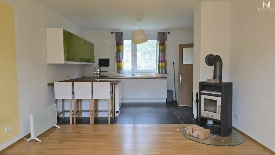Charmantes Einfamilienhaus in Thenneberg mit Garten, Balkon und viel Potenzial! - Bild