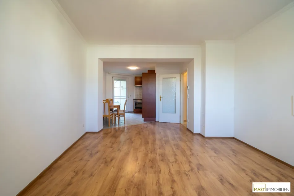 Sehr gepflegte 3 Zimmer Wohnung in attraktiver Lage von Bad Vöslau - Bild