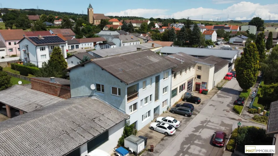 ANLEGER aufgepasst - Mehrparteienhaus in optimaler Lage / Bauland / 5 min. von Korneuburg - Titelbild