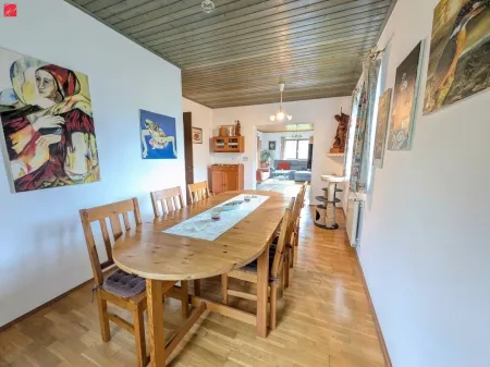Esszimmer Blick ins Wohnzimmer